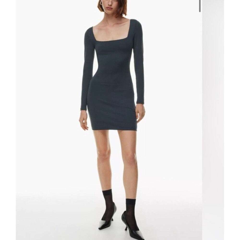 Babaton Aritzia‎ Size-XL/TG Mini Dress Contour Long Sleeve Squareneck Black $88